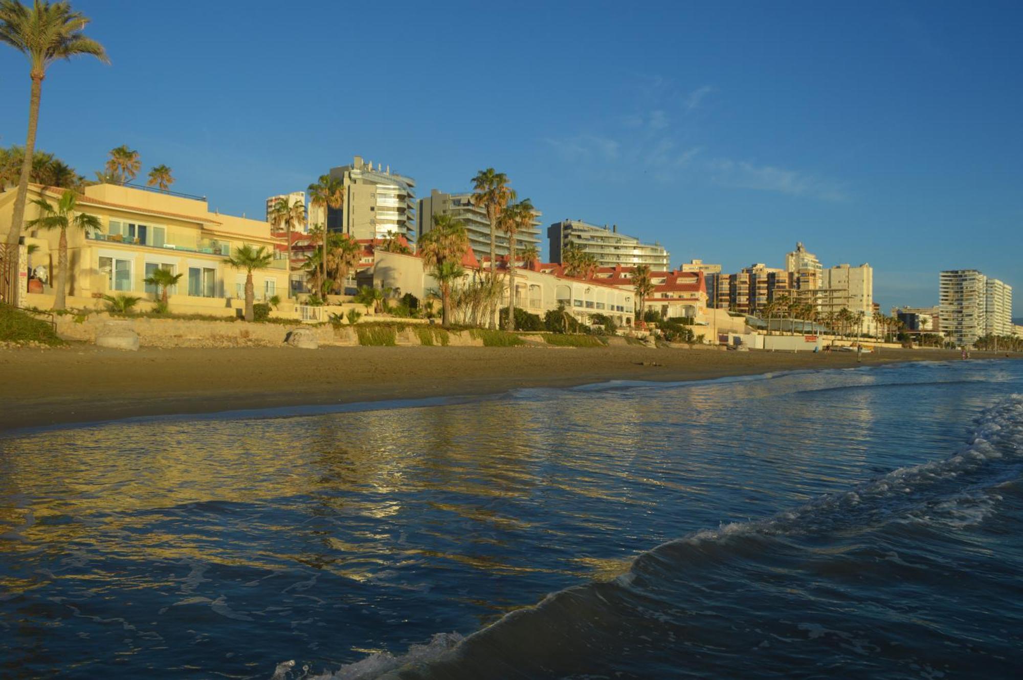 Espectacular Apartamento A Pie De Playa En Chalet Roquetes Аликанте Экстерьер фото